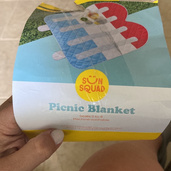 Sun squad picnic blanket - popsicle - Picture 3 of 3